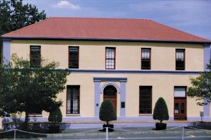 Holiday book binding course at the Taal Museum in Paarl